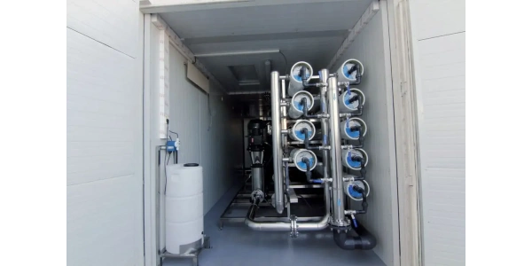 ro-container_903695714